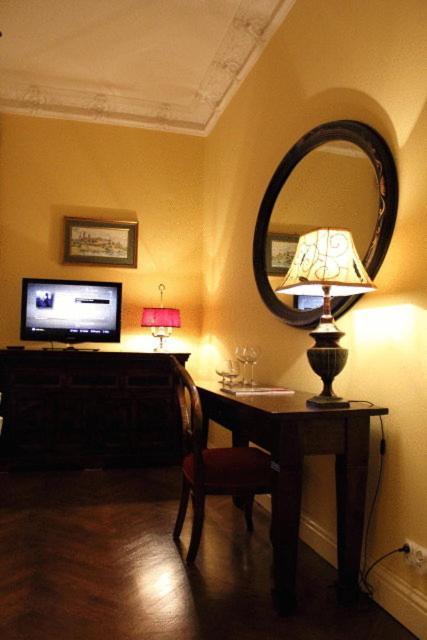 Cracow Apartments 24 Krakow Bagian luar foto